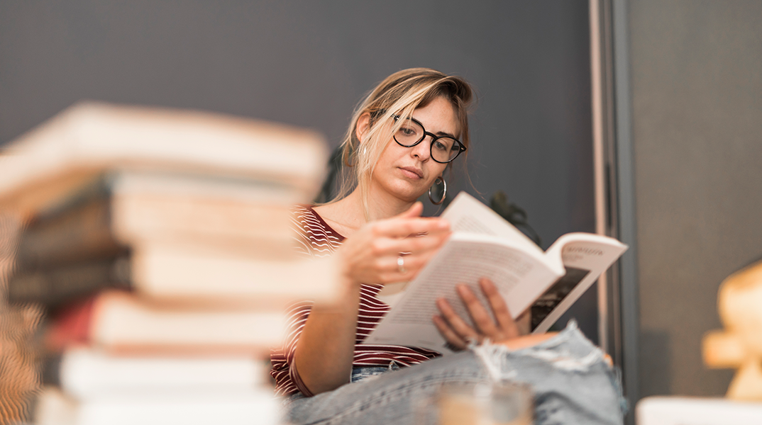 Οι νέες κυκλοφορίες των εκδόσεων Βακχικόν και Το Μέλλον