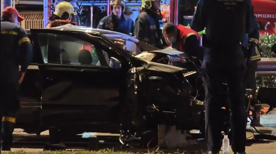 Τροχαίο ατύχημα στη Λεωφόρο Ποσειδώνος