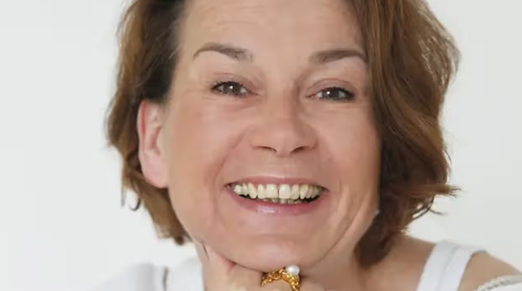 Συγγραφέας best seller βρέθηκε δολοφονημένη σε πλωτό σπίτι στο Αμβούργο