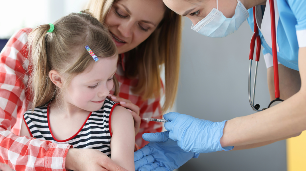 Εκατομμύρια παιδιά κινδυνεύουν από σοβαρές ασθένειες λόγω μείωσης των ποσοστών εμβολιασμού