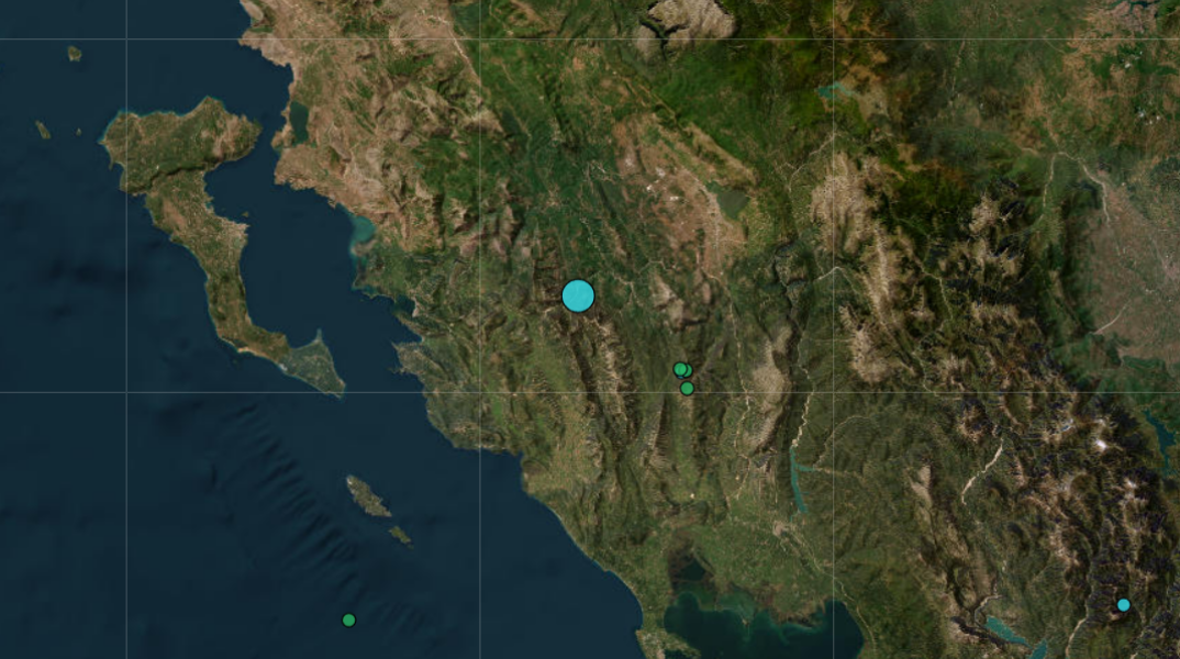 Ισχυρός σεισμός τώρα στα Ιωάννινα