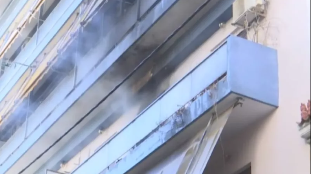 Φωτιά τώρα στον Πειραιά