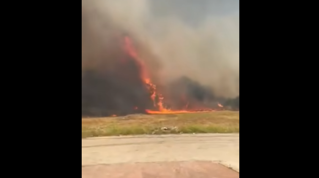 Φωτιά στην Αχαΐα: Νέο μήνυμα του 112 για την απομάκρυνση πολιτών από 6 περιοχές προς την Κάτω Αχαΐα