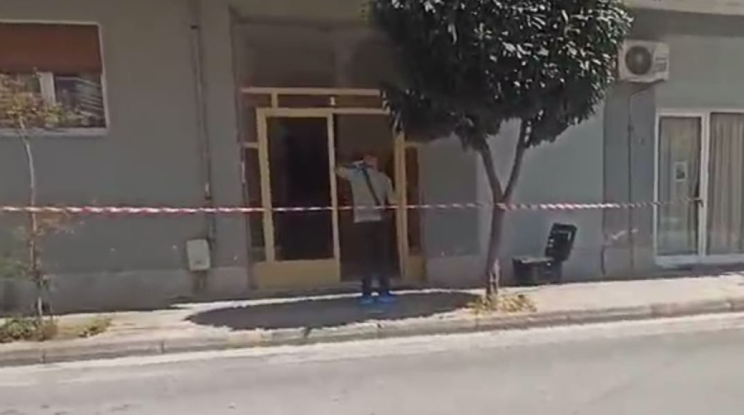 Το σπίτι όπου καταγράφηκε το έγκλημα στον Βόλο