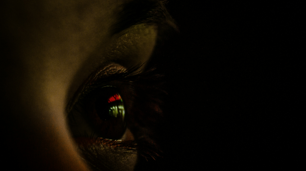 Θύμα παιδικής κακοποίησης ζήτησε από τον Έλον Μασκ να κατεβάσει από το X links με τις εικόνες της