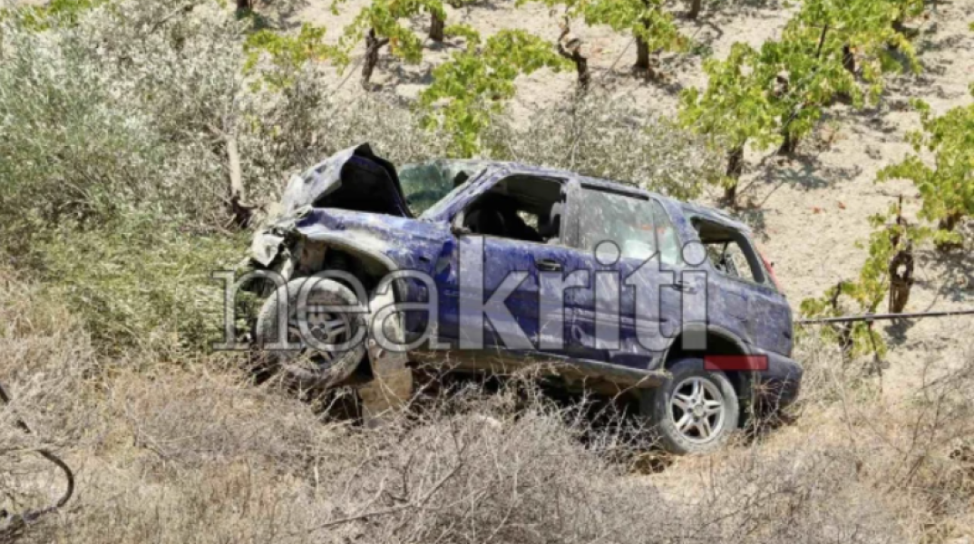 Αυτοκίνητο έπεσε σε γκρεμό στο Ηράκλειο Κρήτης