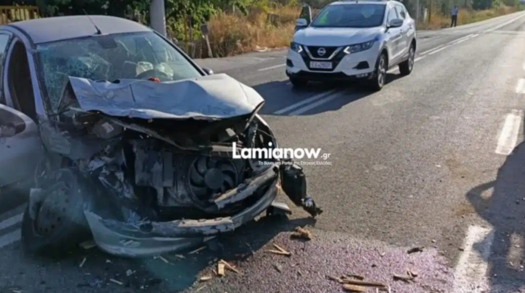 Τροχαίο δυστύχημα στο Λιανοκλάδι – Νεκρός ο συνοδηγός, σώοι οι υπόλοιποι επιβάτες