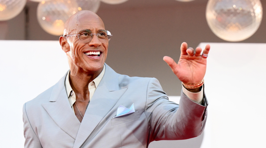 «Σίγουρα έτρωγα λιγότερο κοτόπουλο»: Ο Ντουέιν Τζόνσον μίλησε για την εντυπωσιακή αλλαγή στο σώμα του