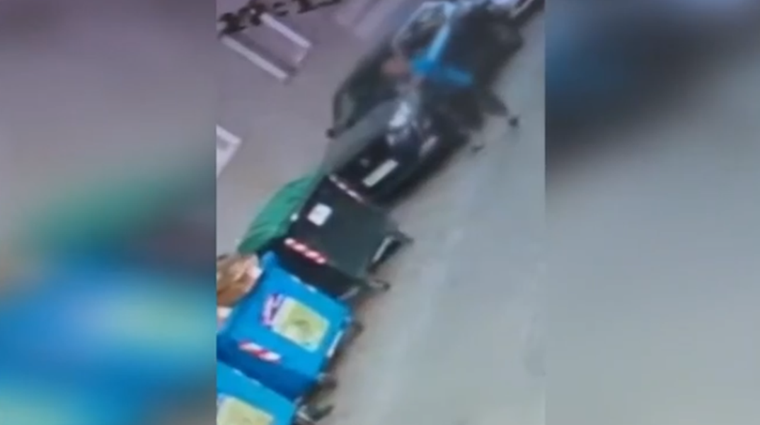 Γκύζη: Η στιγμή που 59χρονος πυροβολεί κατά υπαλλήλου καθαριότητας