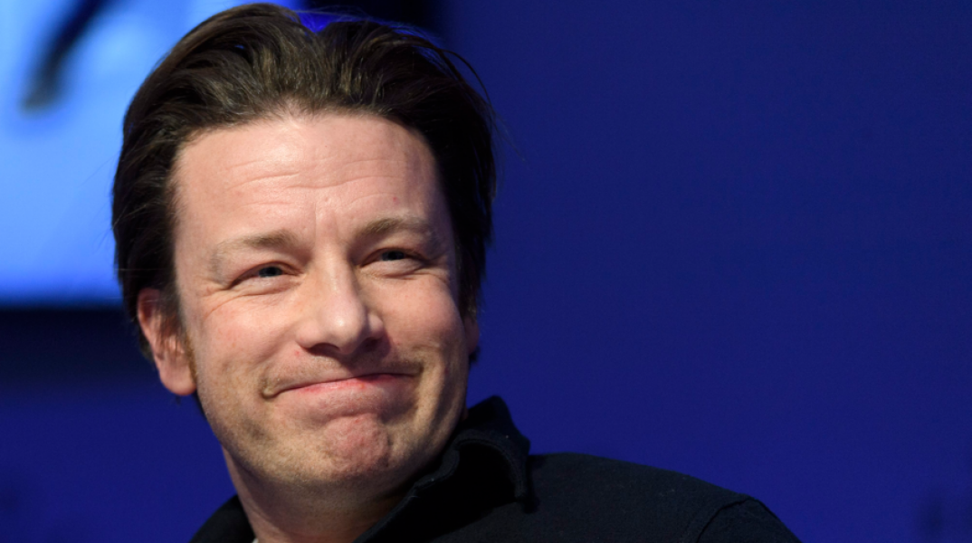 Ο Τζέιμι Όλιβερ σε μία εξομολόγηση για το «λουκέτο» στα εστιατόριά του - Ήμουν αφελής αλλά τώρα νιώθω σοφότερος