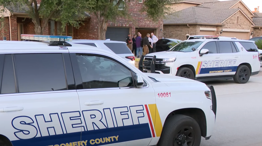 περιπολικά στο σημείο του εγκλήματος