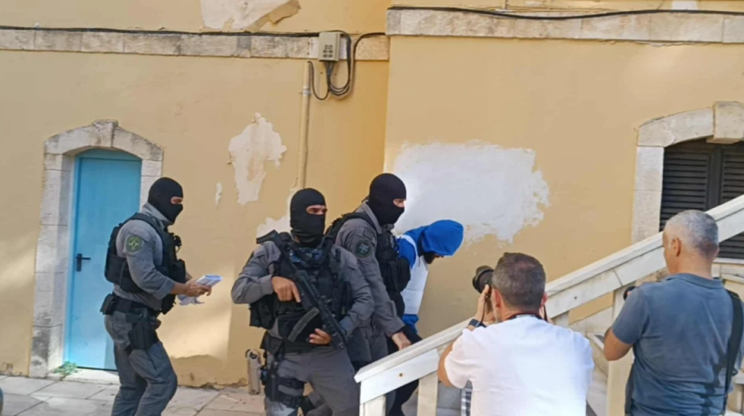 Φονικό στα Χανιά: Διαφορετικές εκδοχές δίνουν ο δράστης και η οικογένεια του θύματος 