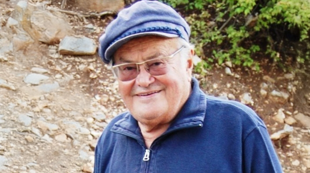 Πέθανε ο Νίκος Παπανικολάου