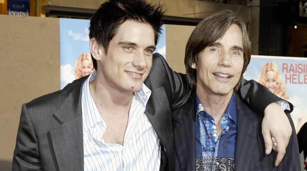 Πέθανε ο γιος του Τζάκσον Μπράουν, Ίθαν, σε ηλικία 52 ετών - Η ανακοίνωση της οικογένειάς του