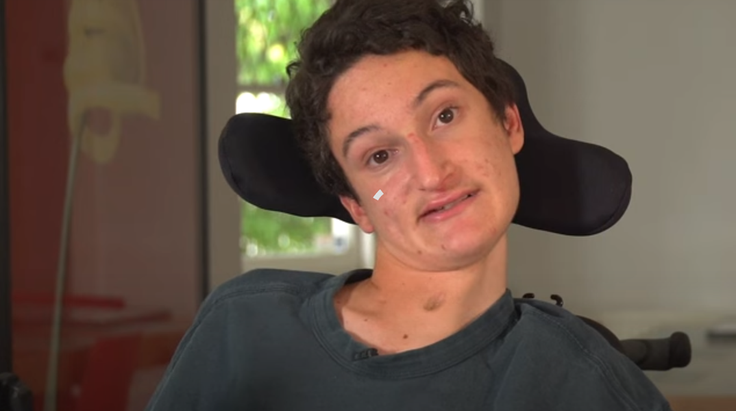 Ο 15χρονος Έζρα Σολ