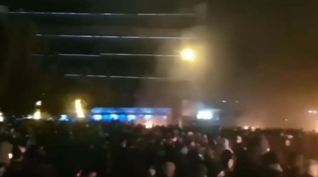 Διαδηλωτές στο Ιράν