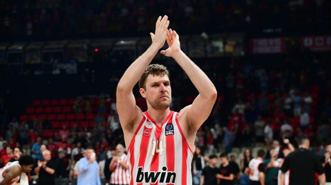 Σάσα Βεζένκοβ