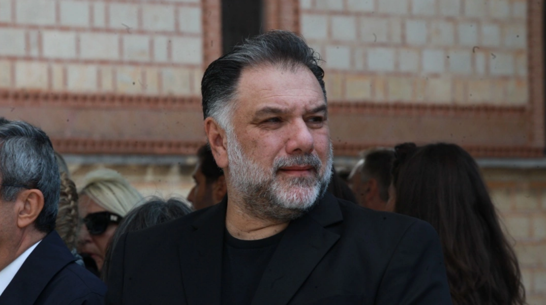 Γρηγόρης Αρναούτογλου