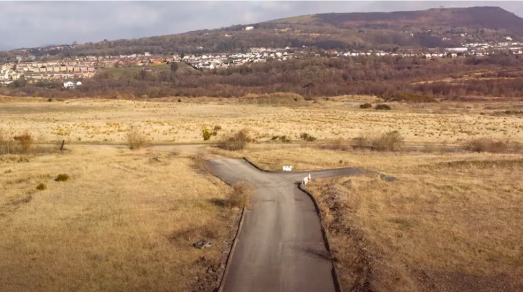 Μυστήριο με χωριό που μοιάζει με σκηνικό ταινίας τρόμου - Οι θεωρίες για τη ξαφνική εγκατάλειψή του