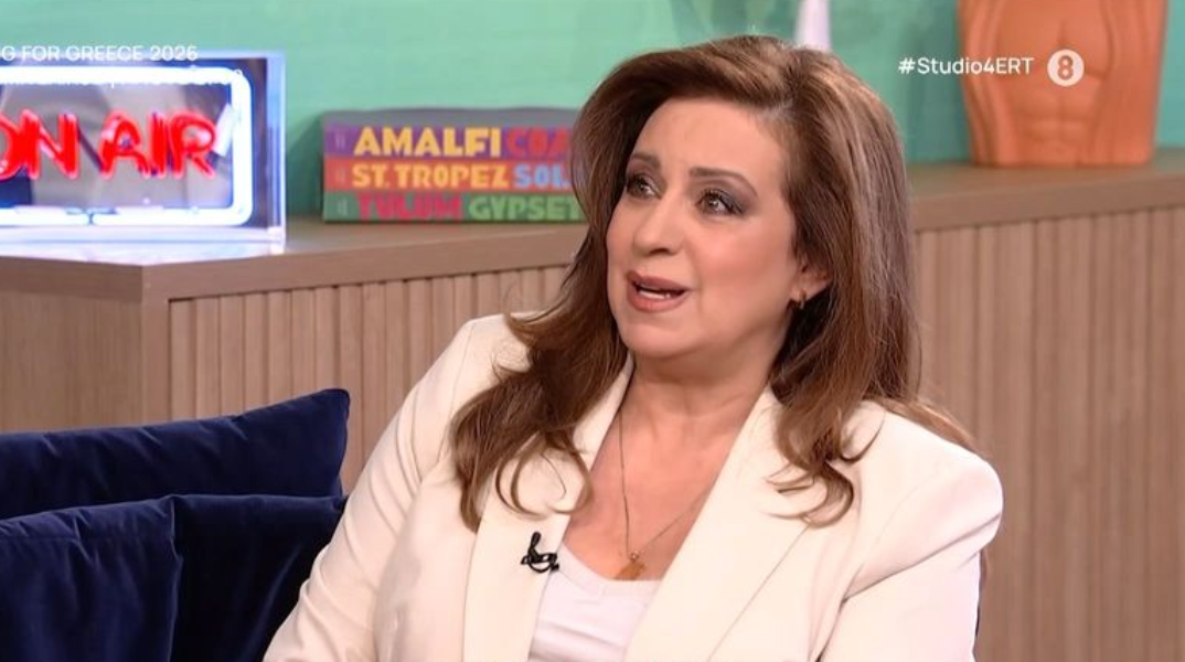 Συγκινήθηκε “στον αέρα” η Ευαγγελία Μουμούρη για τον ρόλο της στο “Ριφιφί”