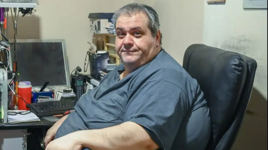 Κώστας Μακέδος