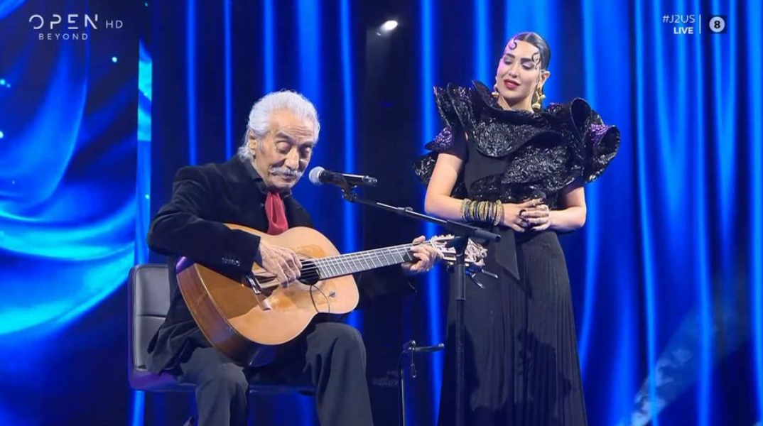 O Κώστας Χατζής εμφανίστηκε στη σκηνή του J2US και τραγούδησε με την κόρη του, Δανιέλα