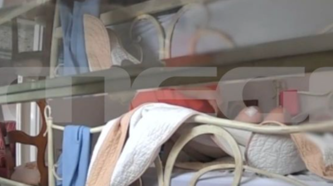 «Γιατί με χτυπάς; Την έδερνε και την έβριζε χωρίς λόγο» -Συγκλονίζει η υπόθεση κακοποίησης ηλικιωμένης στη Χίο