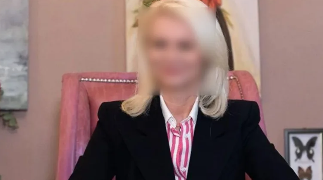 Θάνατος Μαζωνάκη: Καλούσαν τον κατασκευαστή του απινιδωτή για να τους πει πώς χρησιμοποιείται