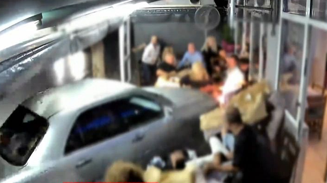 Θεσσαλονίκη: Ελεύθερος ο οδηγός που «μπούκαρε» με το αυτοκίνητο σε ταβέρνα - Αναβλήθηκε ξανά η δίκη