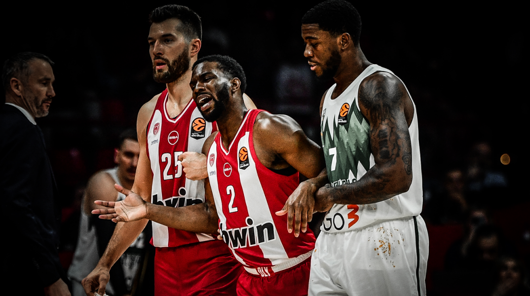 Ολυμπιακός: Ρήξη αχίλλειου τένοντα ο Έβανς - Επιβεβαιώθηκαν οι χειρότεροι φόβοι