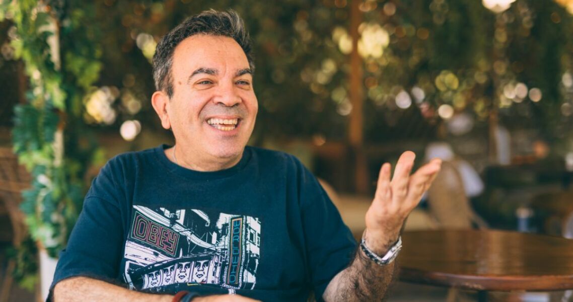 Αντώνης Καρπετόπουλος: Συνέντευξη στην ATHENS VOICE για το Μουντιάλ της Βόρειας Αμερικής