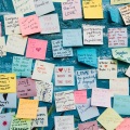 Σαν σήμερα, το Post-it μπαίνει στη ζωή μας
