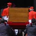 Πάπας Φραγκίσκος: Τι συμβαίνει μετά την άφιξη του φέρετρου του στη Βασιλική της Σάντα Μαρία Ματζόρε;