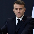 Μακρόν 