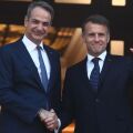 O Εμανουέλ Μακρόν και ο Κυριάκος Μητσοτάκης, στην πρόσφατη επίσκεψη του Γάλλου Προέδρου