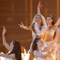 Eurovision 2026: Η Αντιγόνη Μπάξτον ξεσήκωσε τη Βιέννη με το «Jalla» 