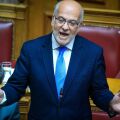 Φλωρίδης: «Δεν έμεινε θεσμός που να μην έχει καταγγείλει την Κωνσταντοπούλου»