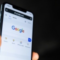 Η αναζήτηση του Google αλλάζει μετά από 25 χρόνια – Τέλος εποχής με την AI στο επίκεντρο 