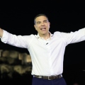 Αν θέλετε να μάθετε τις θέσεις του κόμματος Τσίπρα, καλέστε το 100 – Δείτε το βίντεο της ΚΝΕ για την ΕΛΑΣ