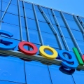 Πρόστιμο 1,5 δισ. δολαρίων στη Google για παραβίαση της αντιμονοπωλιακής νομοθεσίας	