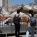 Κατάρρευση πολυκατοικίας στα Πετράλωνα: Διαφωνίες για το ποιος θα απομακρύνει τα μπάζα	