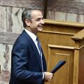 Αποχώρησε ο Κυριάκος Μητσοτάκης όταν ανέβηκε στο βήμα της Βουλής η Ζωή Κωνσταντοπούλου