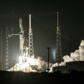 Πύραυλος της SpaceX θα συντριβεί στην επιφάνεια της Σελήνης με ισχύ τριών τόνων ΤΝΤ