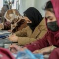 UNESCO: Οι Ταλιμπάν έχουν αποκλείσει 2,4 εκατ. κορίτσια από την εκπαίδευση στο Αφγανιστάν