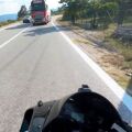 Λίμνη Πλαστήρα: Ταυτοποιήθηκε ο οδηγός του βυτιοφόρου που έκανε επικίνδυνη προσπέραση
