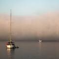 Sea smoke στην Κίμωλο έφερε πυκνή ομίχλη στο νησί και στη θάλασσα