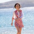 Emily in Paris: Κυκλαδίτικος αέρας στη νέα σεζόν – Οι πρώτες εικόνες από τα γυρίσματα στη Μύκονο