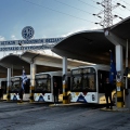 ΟΑΣΘ: Στους δρόμους από σήμερα τα 50 ηλεκτρικά, αρθρωτά λεωφορεία - Πιάνουν τιμόνι 171 νέοι οδηγοί