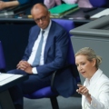 Γερμανία: Ψήφο εμπιστοσύνης από την ηγεσία του κόμματός του ζητάει ο Μερτς