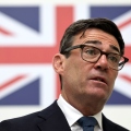 Ο Άντι Μπέρναμ «σκότωσε» το Brexit: Ο Βρετανός πρωθυπουργός θέλει επανένταξη της χώρας στην ΕΕ